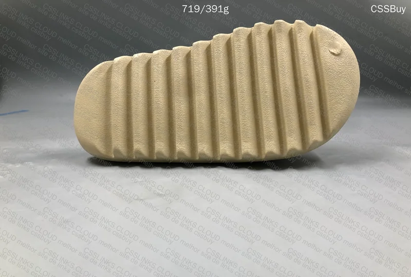 Yeezy Slide - LW B 6