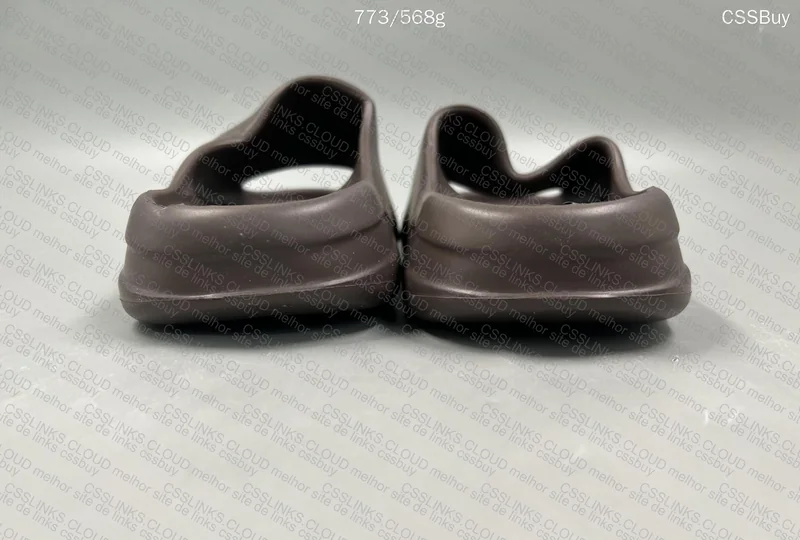 yeezy slide LW b 3