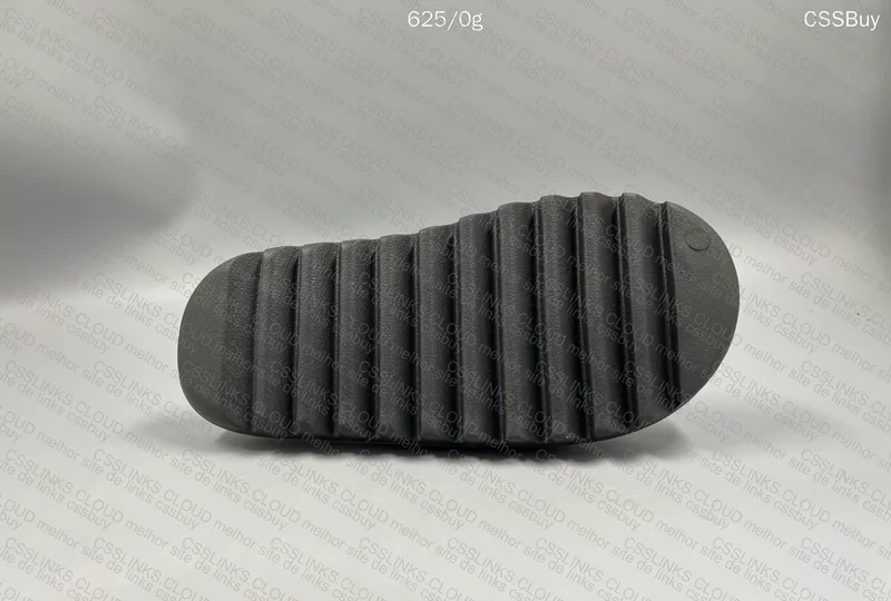 yeezy slide LW B 8