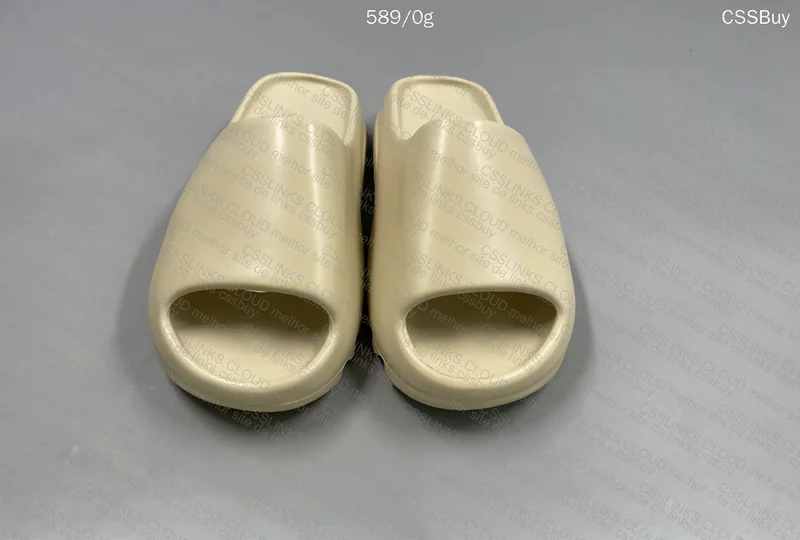 Yeezy slide LW B 3
