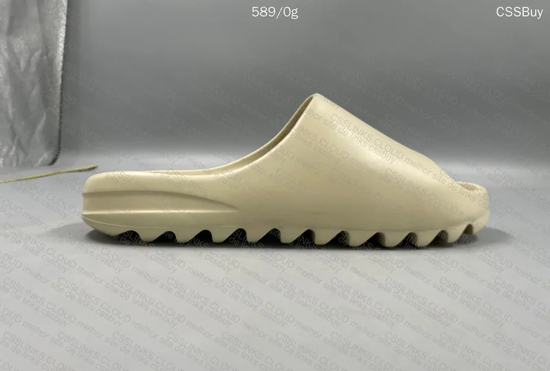 Yeezy slide LW B 4
