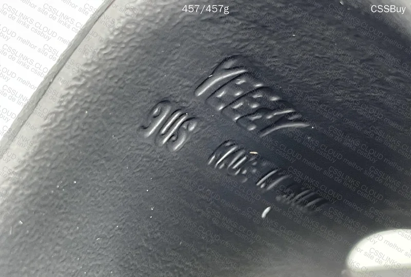 Yeezy Slide LW B 7