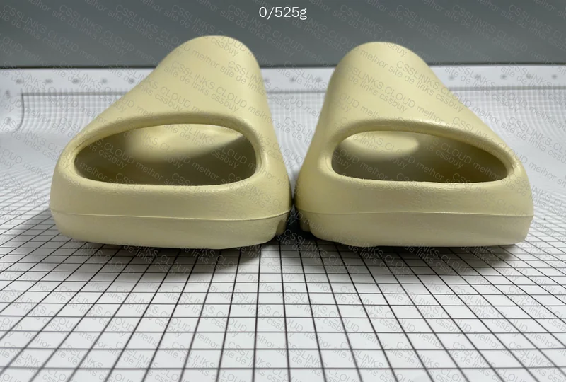 Yeezy Slide - LW B 5