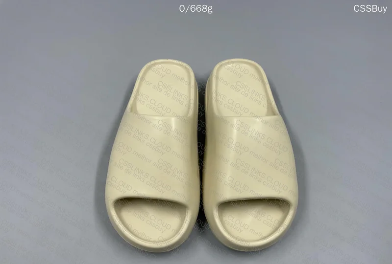 YEEZY SLIDE LW B (ajuda) 2