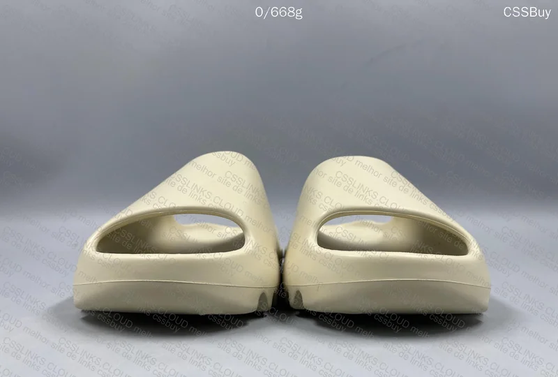 YEEZY SLIDE LW B (ajuda) 3