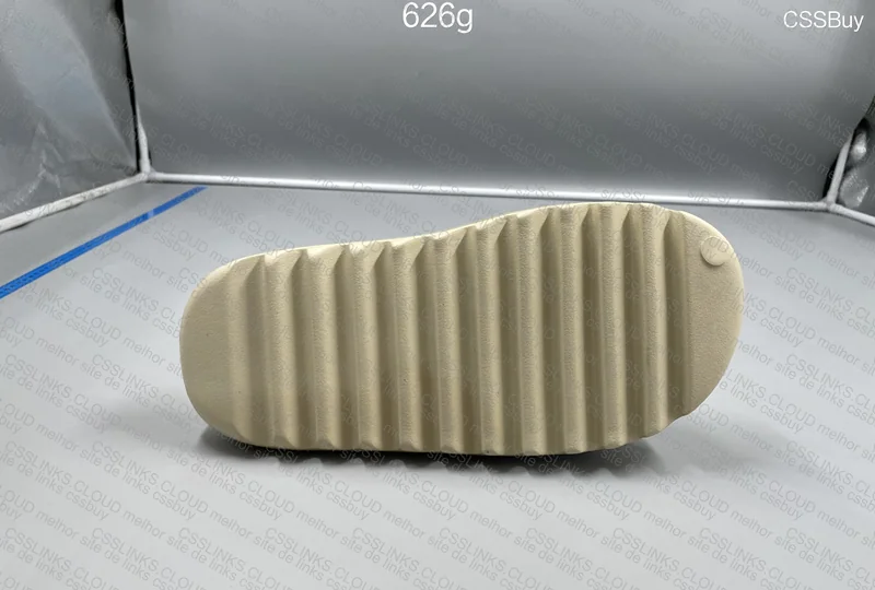Yeezy Slide LW B Grade 4