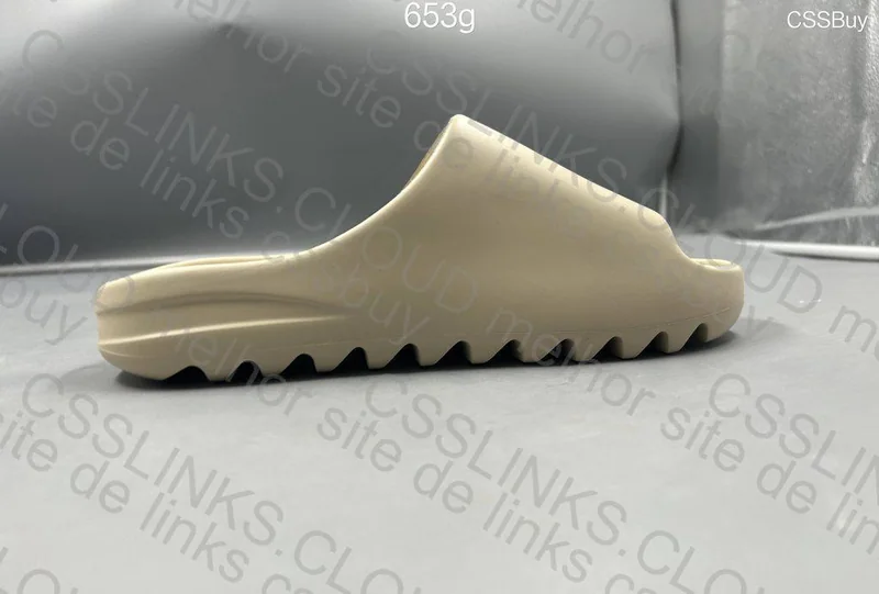 YEEZY SLIDE LW B GRADE