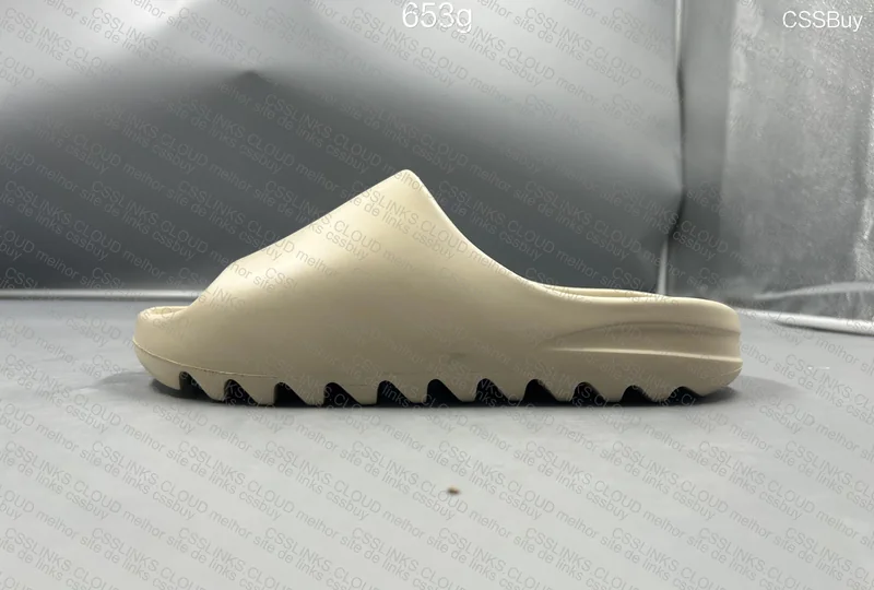 YEEZY SLIDE LW B GRADE 3