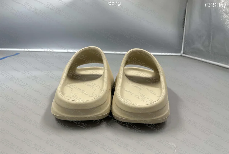 Yeezy Slide Lw B Grade 5