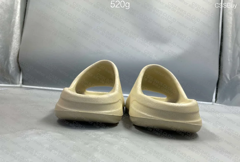 Yeezy Slide (LW B Grade) 3