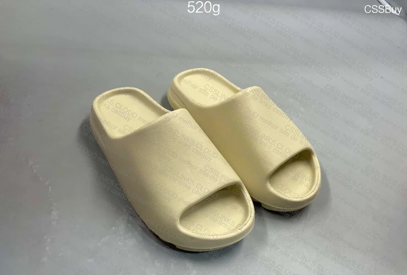 Yeezy Slide (LW B Grade) 5