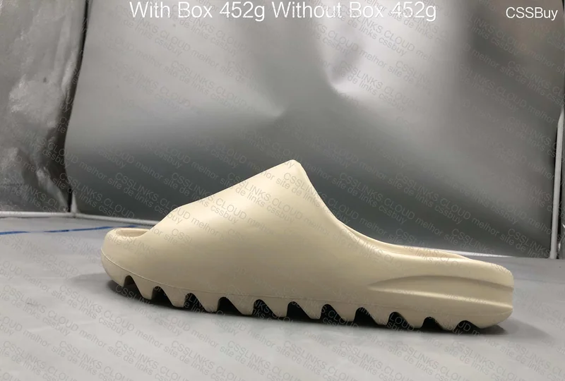 Yeezy Slide - LW B Grade