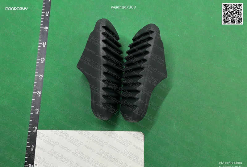 yeezy slide LW b grade 3