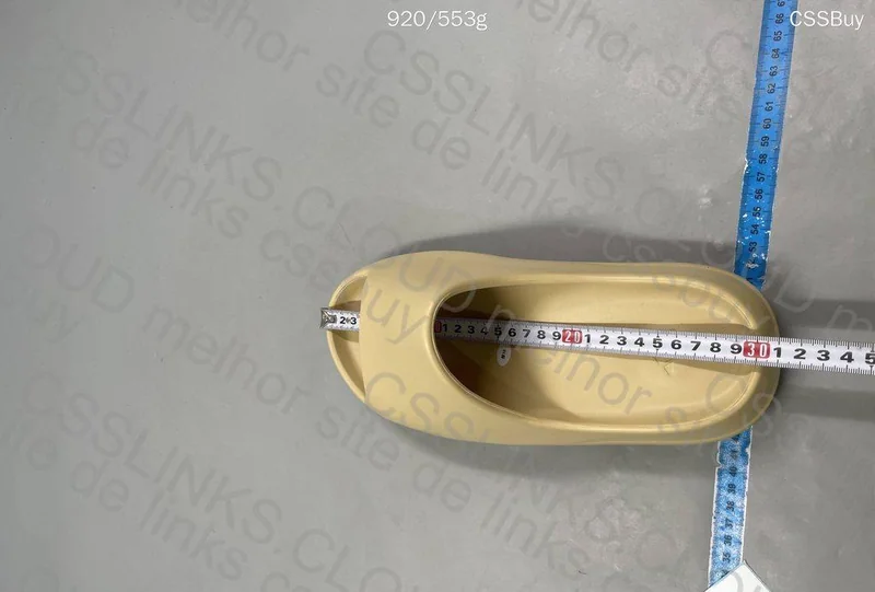 Yeezy Slide LW-B grade 6