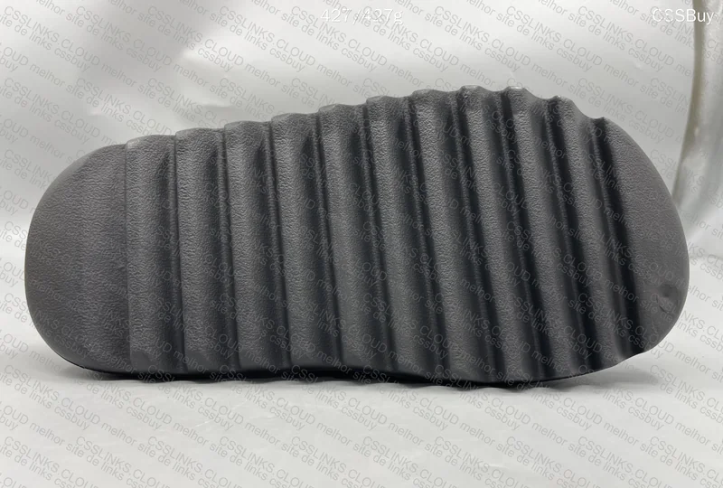Yeezy slide LW B Grade 10