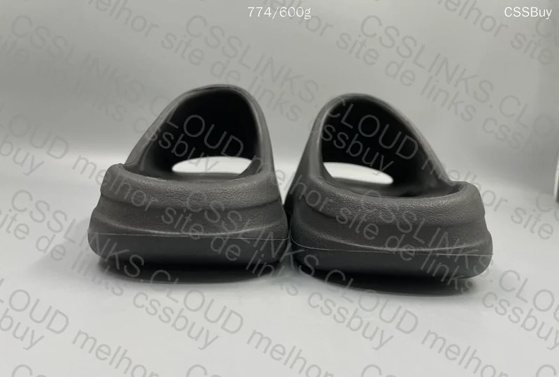 yeezy slide Lw b grade 3