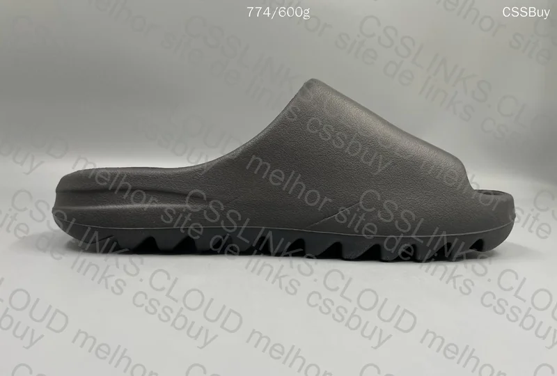 yeezy slide Lw b grade 4