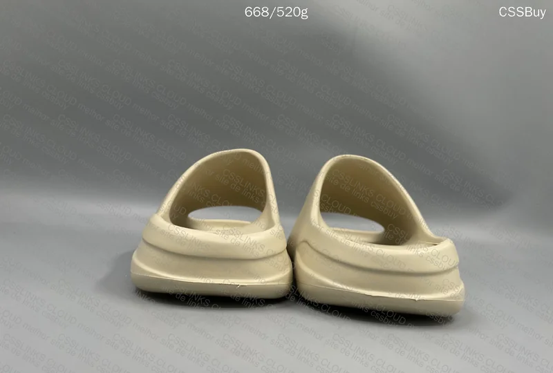 Yeezy Slide LW B Grade 4