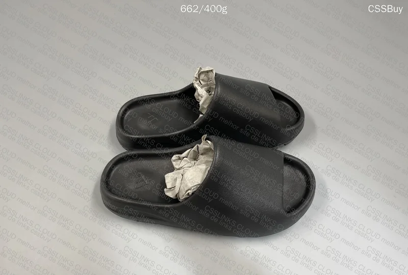 Yeezy Slide LW B-Grade