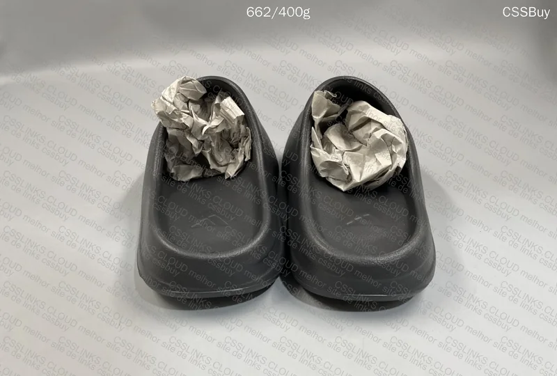 Yeezy Slide LW B-Grade 4