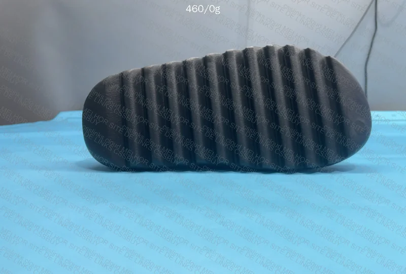 Yeezy Slide LW B Grade 6