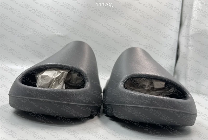 Yeezy Slide LW B Onyx 5
