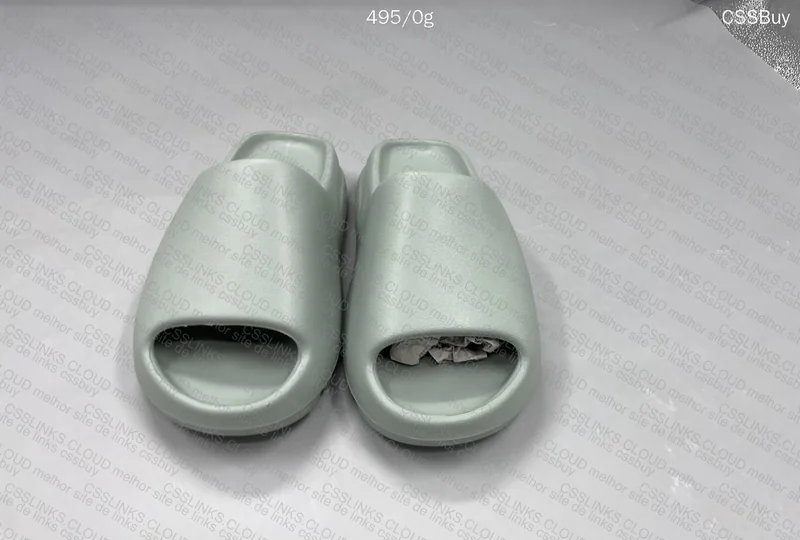 Yeezy Slide LW B - Salt