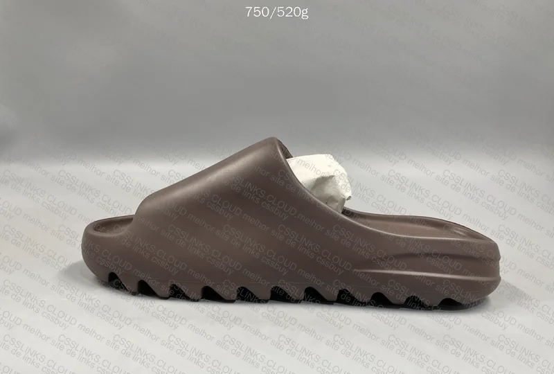 Yeezy Slide Brown 2