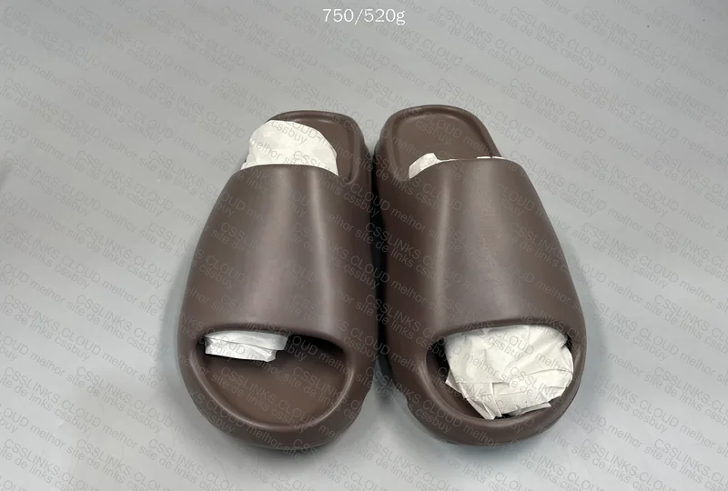 Yeezy Slide Brown 4
