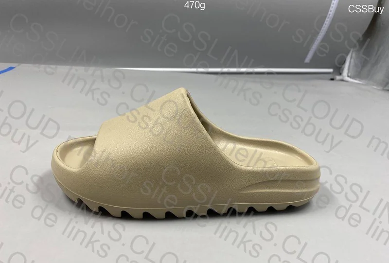 yeezy slide new pure 8