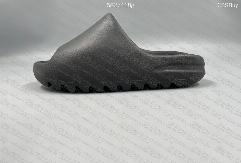 Yeezy Slide Onix 5