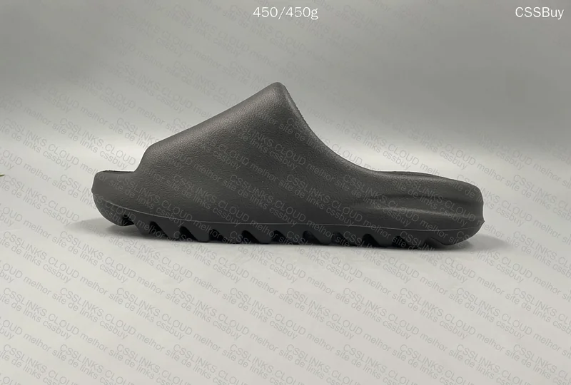 Yeezy slide onix 6