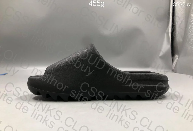 Yeezy Slide Onyx 11