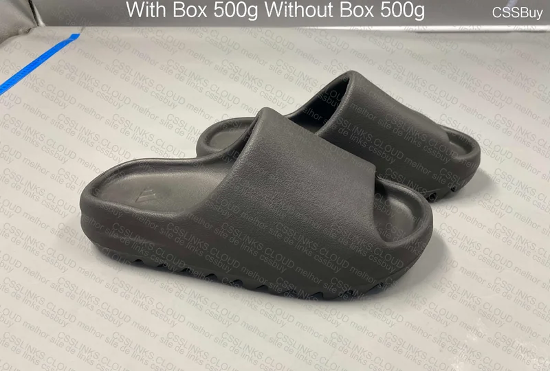 Yeezy Slide Onyx 3