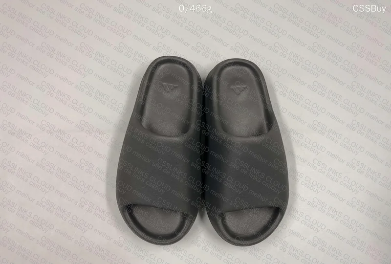 Yeezy Slide Onyx