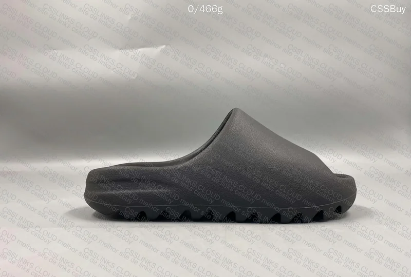 Yeezy Slide Onyx 5