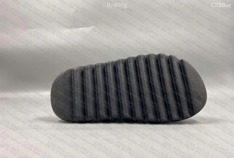 Yeezy Slide Onyx 6