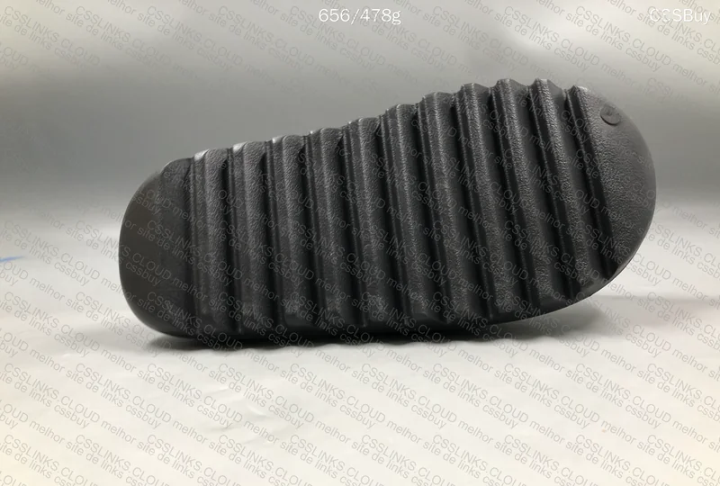 Yeezy Slide onyx 7