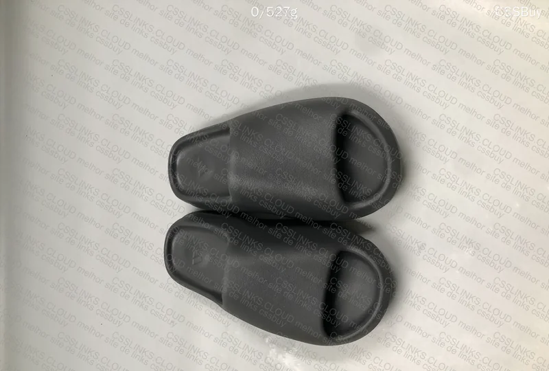 Yeezy Slide Onyx 2