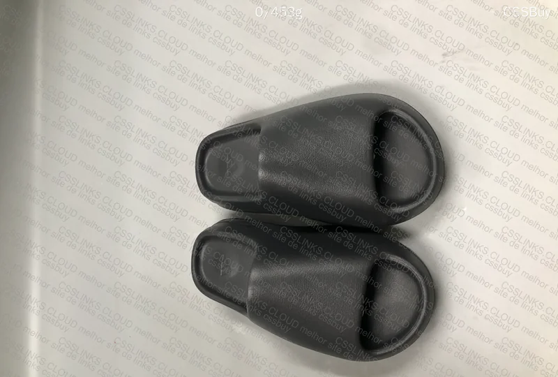 Yeezy Slide Onyx