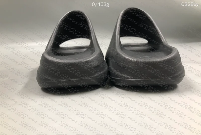 Yeezy Slide Onyx 2