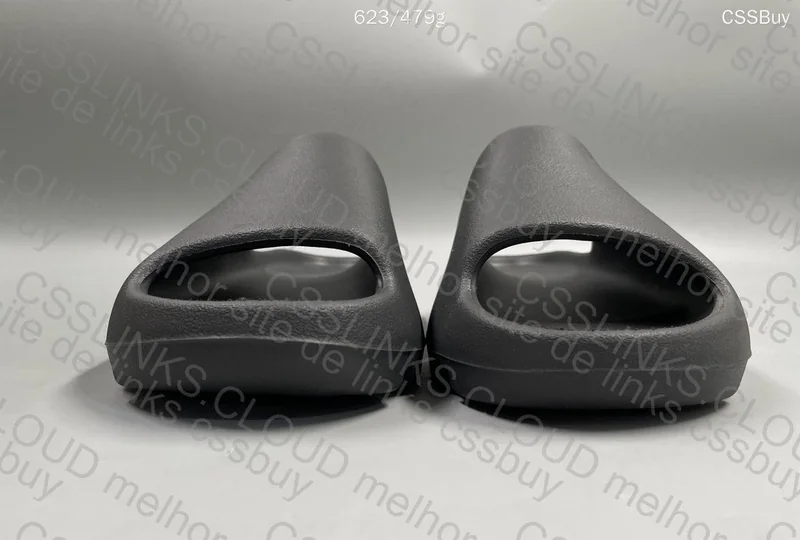 Yeezy Slide Onyx 2
