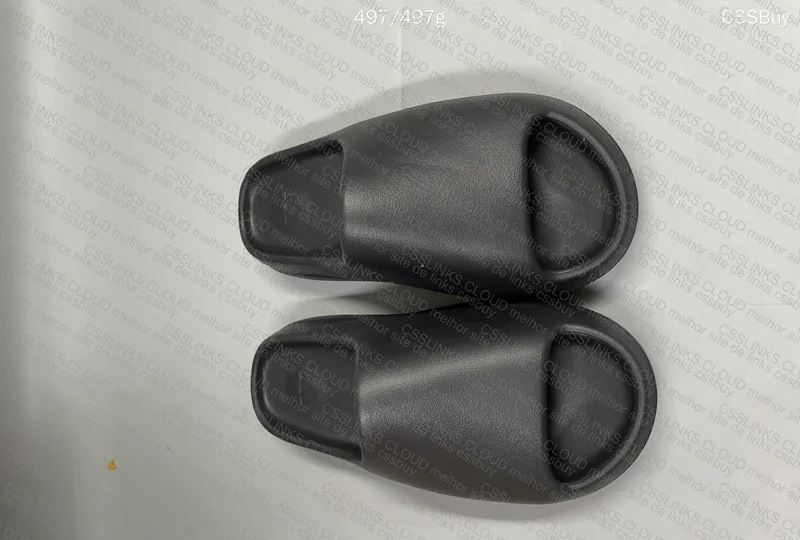 yeezy slide onyx