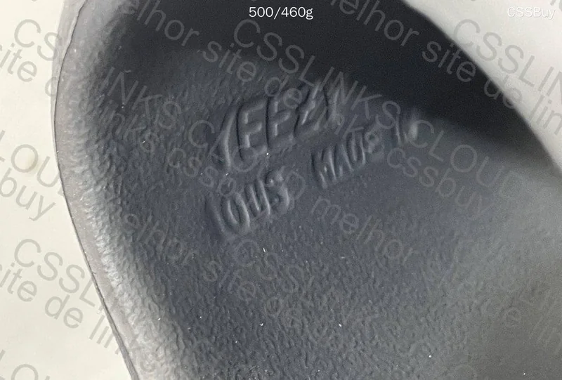 Yeezy Slide Onyx 11