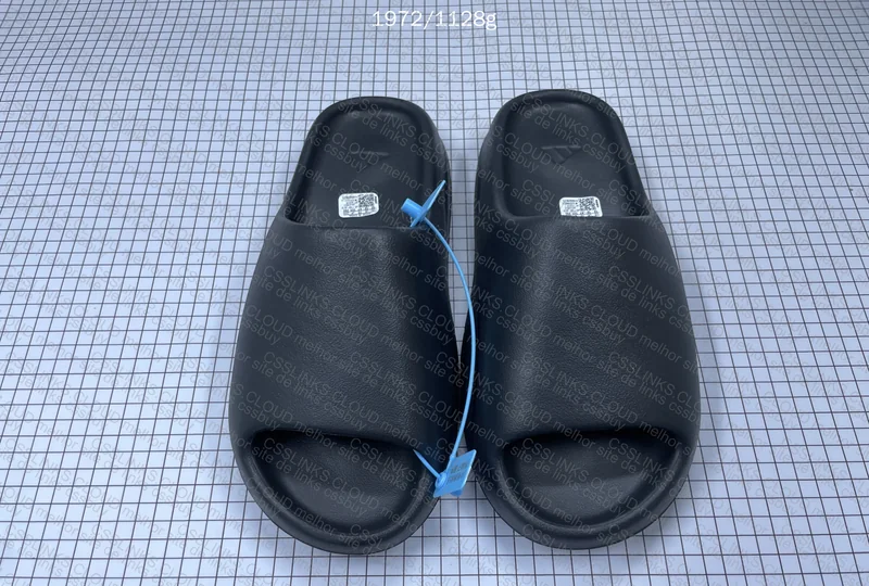 yeezy slide onyx