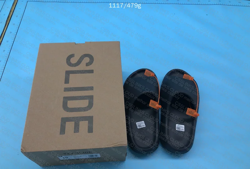 YEEZY SLIDE ONYX