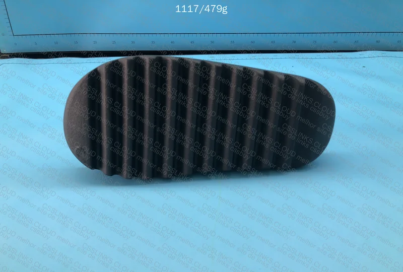 YEEZY SLIDE ONYX 10