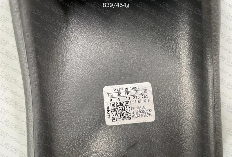 Yeezy Slide Onyx Black (HQ6448) 7