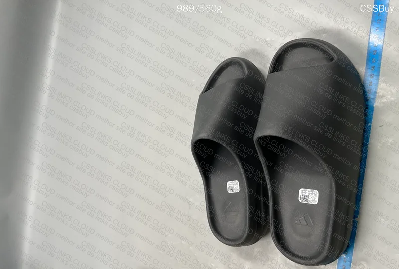 Yeezy Slide Onyx DW 5