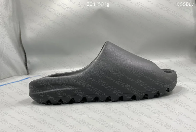 Yeezy slide onyx - GL ?? 5